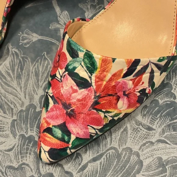 Vince Camuto Floral Slingback Heels - Picture 2 of 10